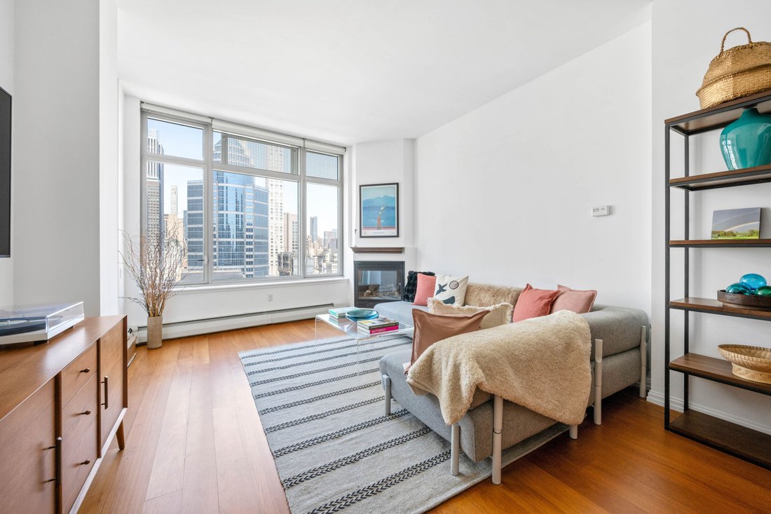 Condo in New York, New York, United States 1 - 16572567