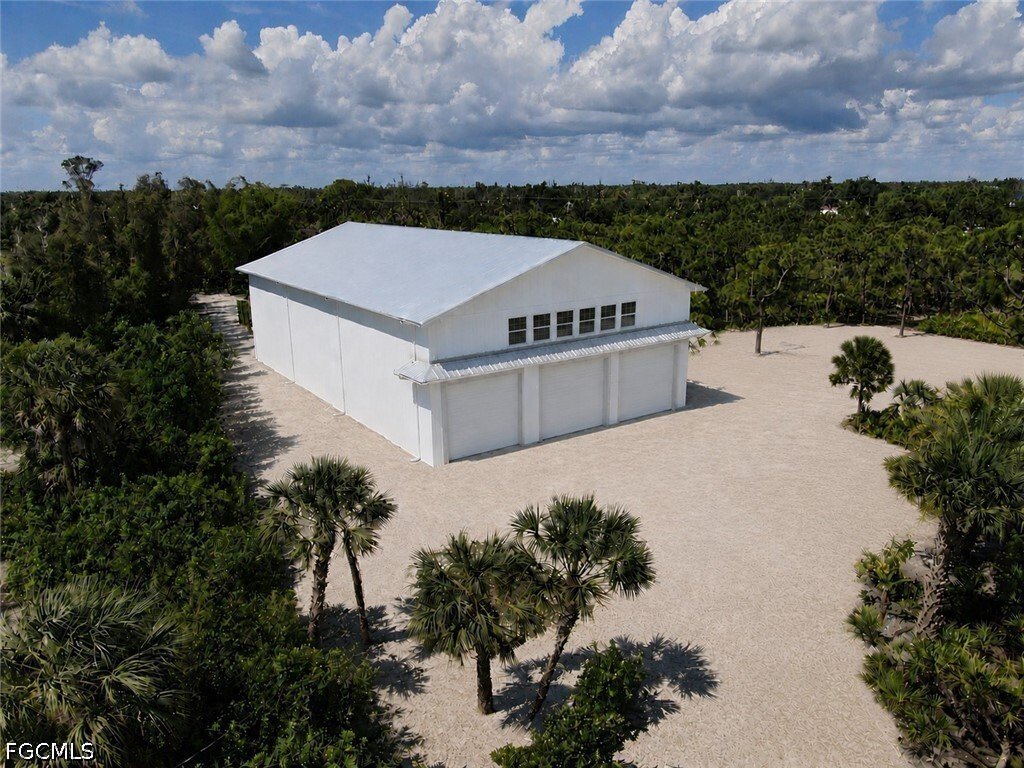 Land in Bokeelia, Florida, United States 2 - 18010338