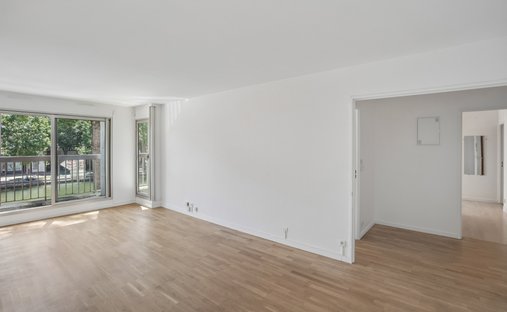 Apartment in Grange Aux Belles-Terrage, Paris 10e Arrondissement, Paris 1