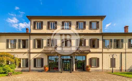 Villa a Figino Serenza, Lombardia, Italia 1