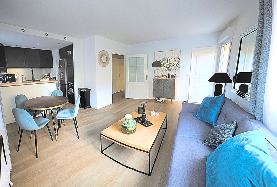 Appartement à Souvenir Français, La Garenne-Colombes, France 1 - 18005558