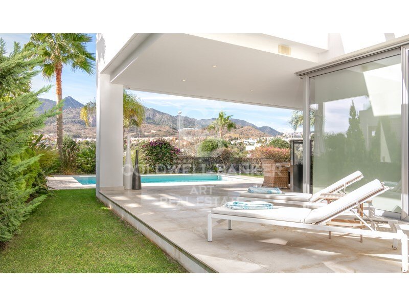 House in Rio Real, Marbella, Andalusia 2 - 18011801