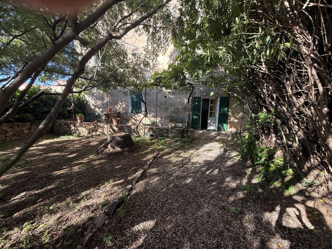 Estate in Calenzana, Corsica, France 3 - 18008935