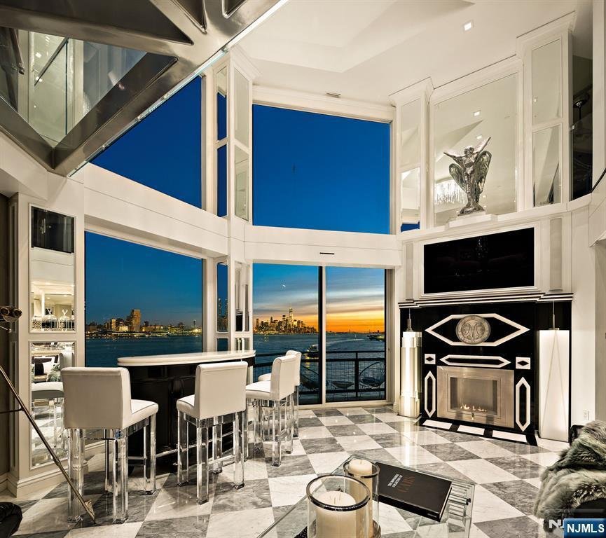 Condo in Weehawken, New Jersey, United States 4 - 18007199