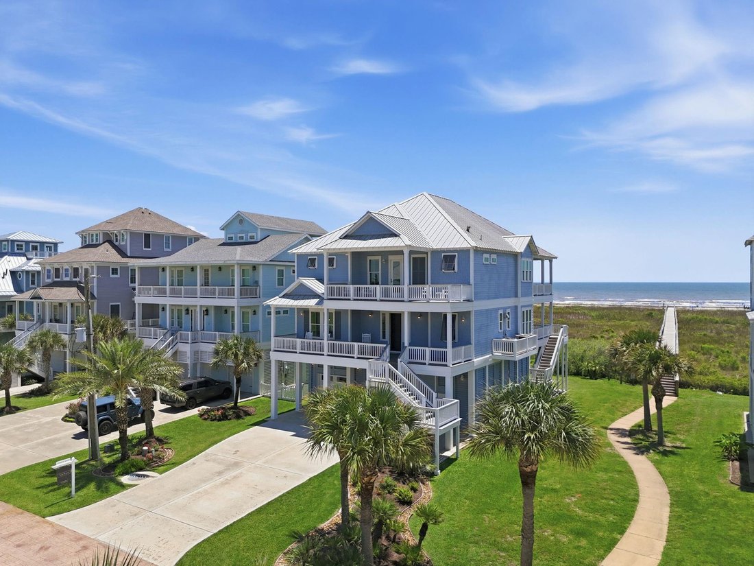 House in Galveston, Texas, United States 2 - 18009694