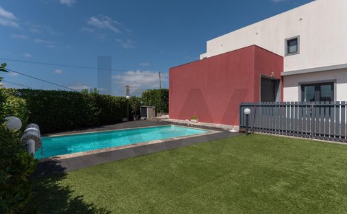 House in A dos Cunhados e Maceira, Lisbon, Portugal 1