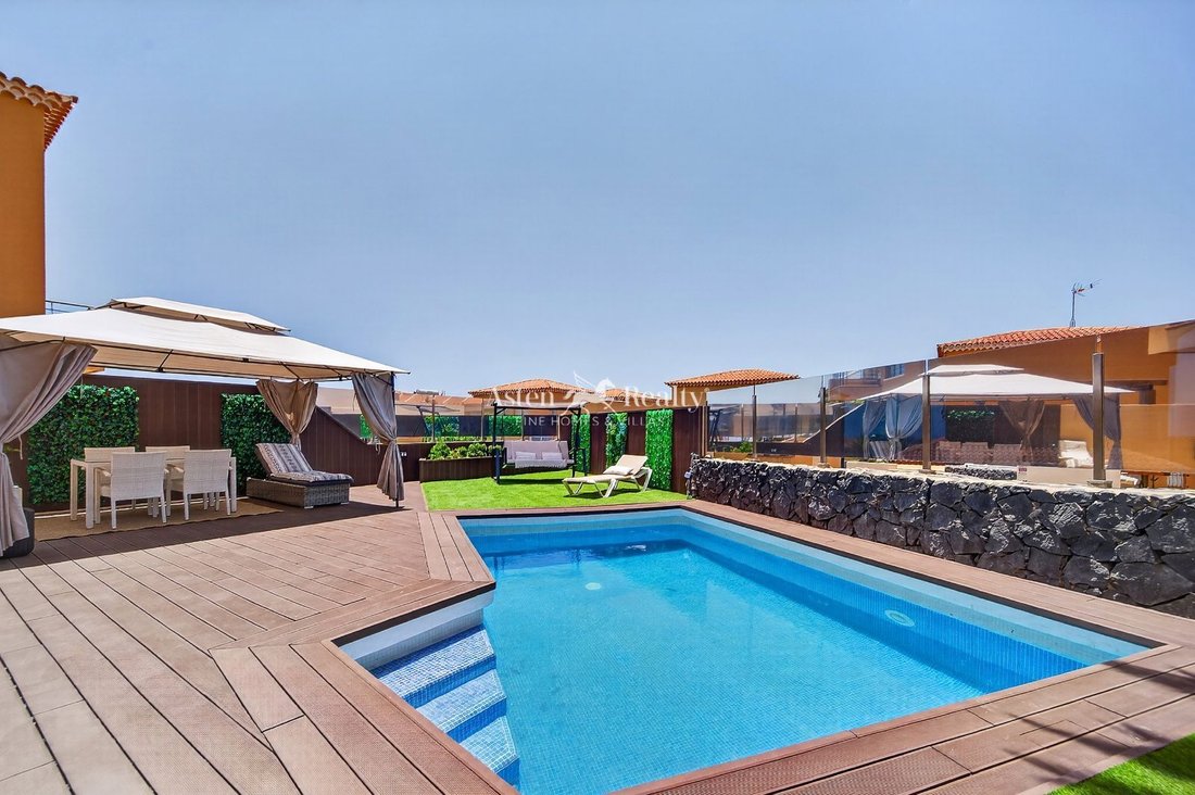 House in Santiago del Teide, Canary Islands, Spain 3 - 18010575