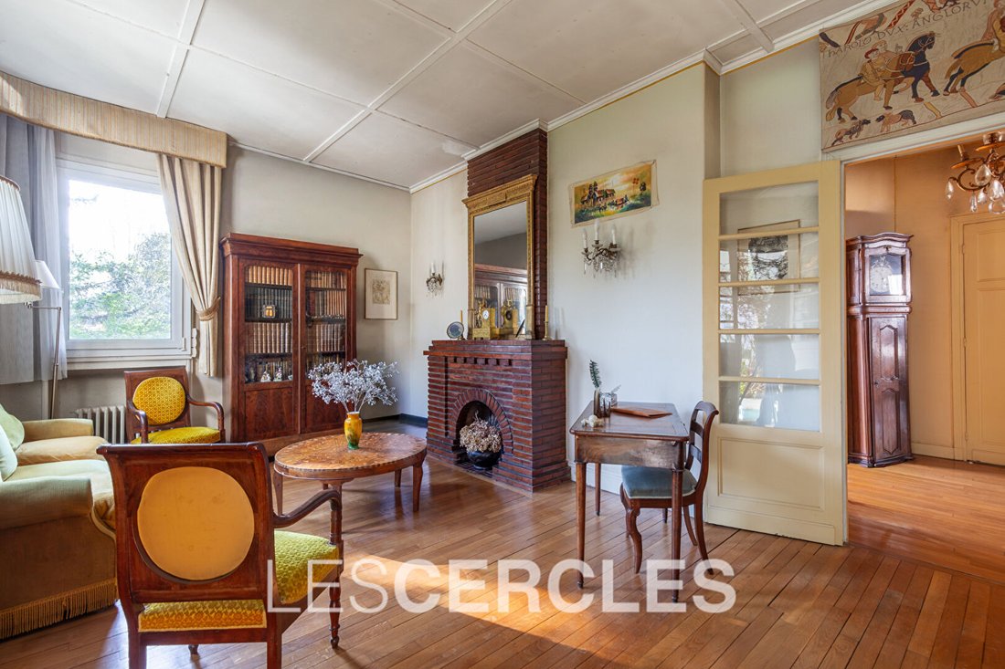 House in Le Vésinet, Ile-de-France, France 3 - 18009002