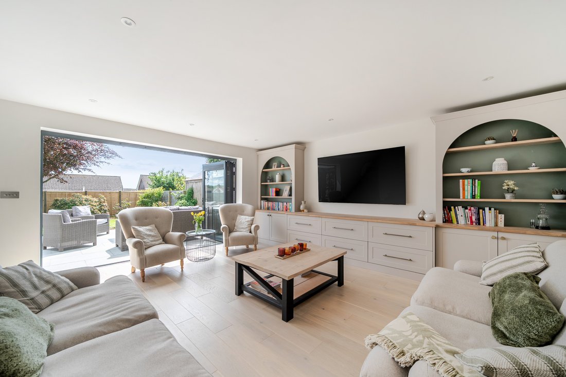 House in Lymington, England 4 - 18007979
