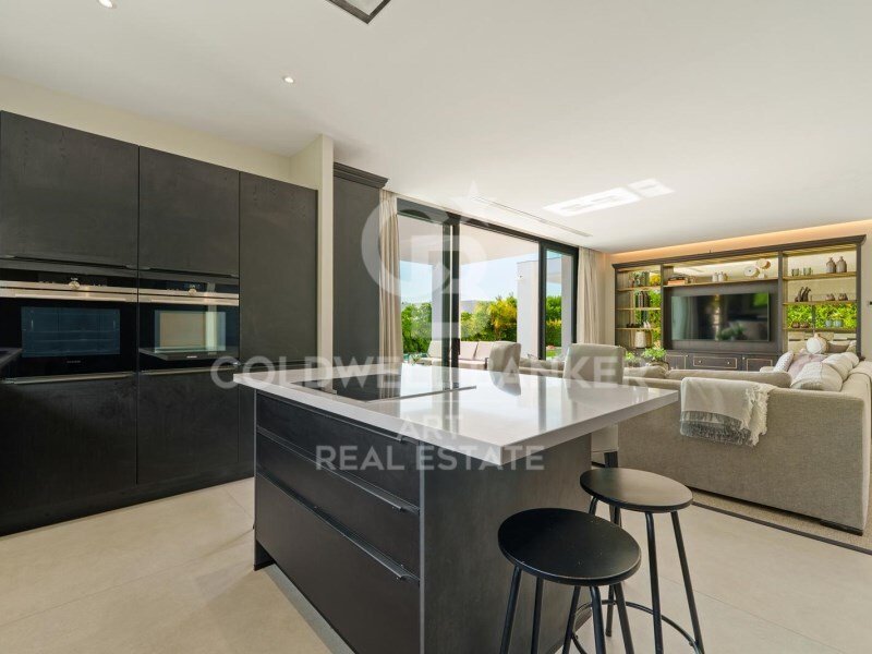 House in La Quinta, Benahavis, Andalusia 4 - 18011537