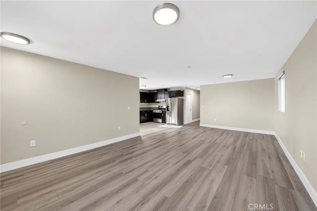 Los Angeles, California, United States 3 - 17072738