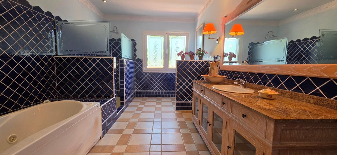 Villa in Calvia, Balearic Islands, Spain 4 - 18007683