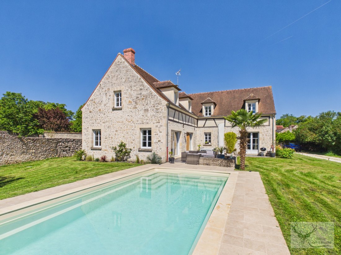 House in Senlis, Hauts-de-France, France 2 - 18008845