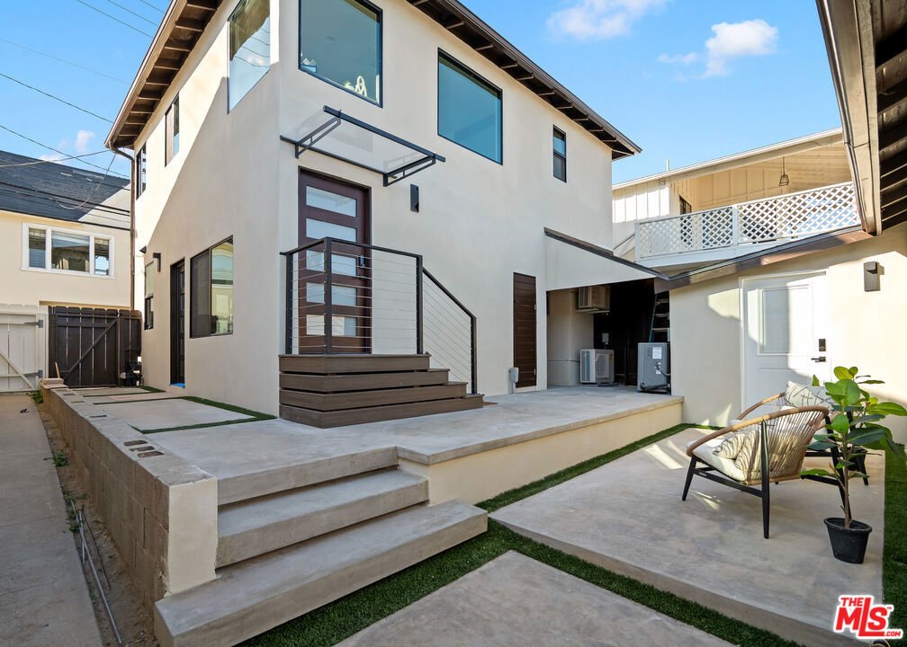 Laguna Beach, California, United States 3 - 18008342