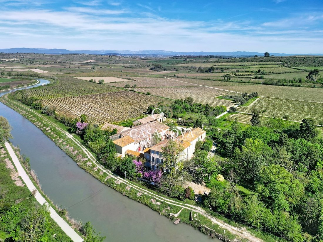 Estate in Ancien Hôpital, Beziers, France 1 - 18011316