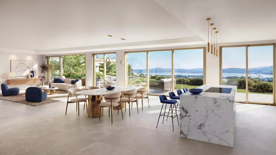 Villa in Grimaud, Provence-Alpes-Côte d'Azur, France 4 - 18006871