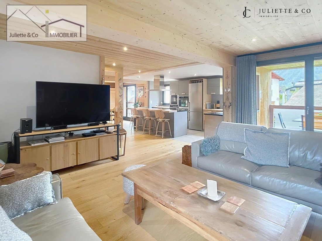 Chalet in Vallorcine, Auvergne-Rhône-Alpes, France 2 - 18012304