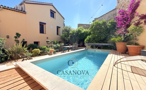 House in Florensac, Occitania, France 1