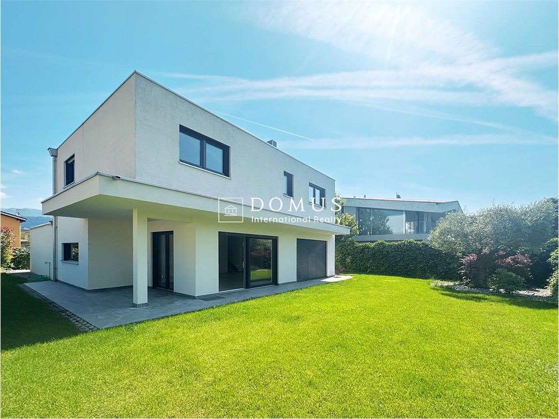 Contemporary Design, Comfort, And Sustainability