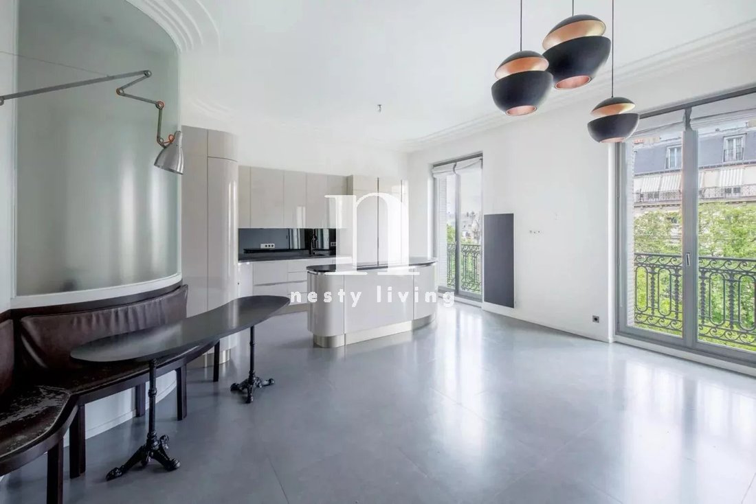 Apartment in Ternes-Maillot, Paris 17e Arrondissement, Paris 5 - 18005497