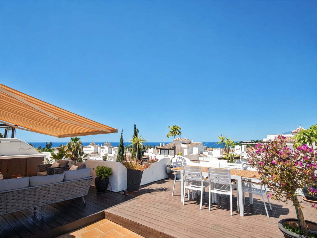 Apartment in Marbella, Andalusia, Spain 1 - 18007676