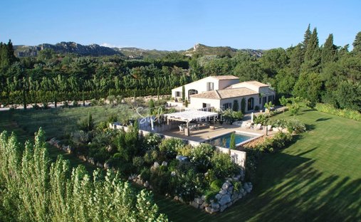 Villa in Maussane-les-Alpilles, Provence-Alpes-Côte d'Azur, France 1