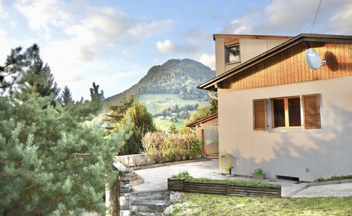 Villa in Montreux, Vaud, Switzerland 1