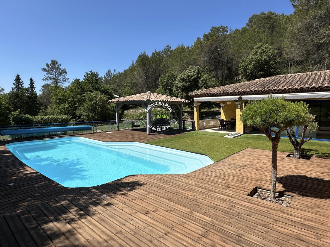 House in Besse-sur-Issole, Provence-Alpes-Côte d'Azur, France 4 - 18006385