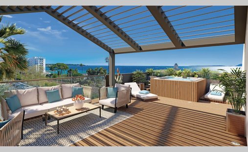 Apartment in Pont du Lys-Antibes les Pins, Antibes, France 1