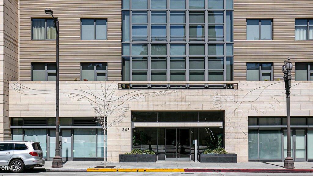 Condo in Altadena, California, United States 2 - 18010857