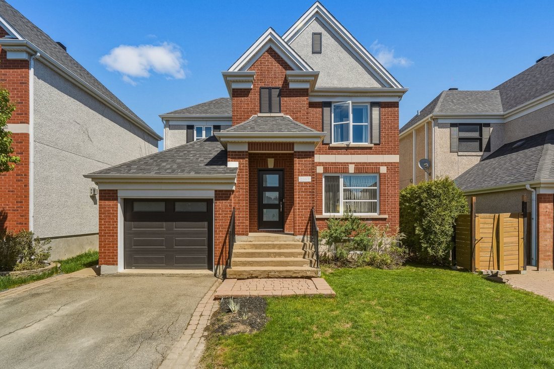 House in Laval, Quebec, Canada 1 - 18010233