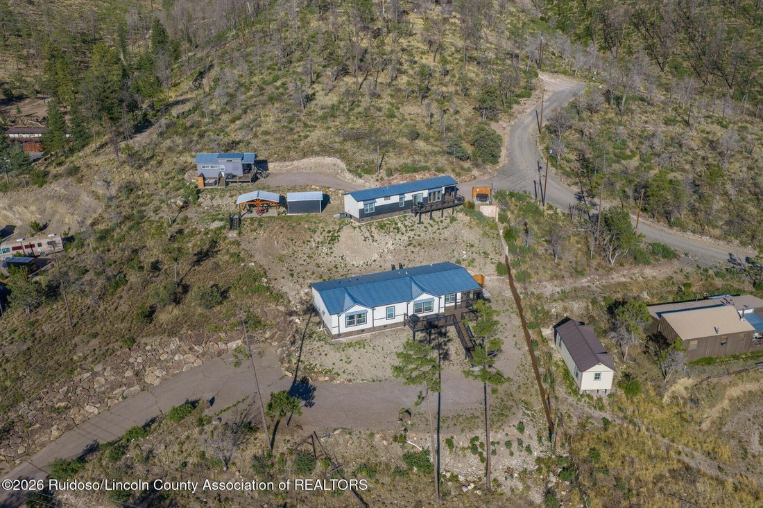 Ruidoso, New Mexico, United States 4 - 18006096