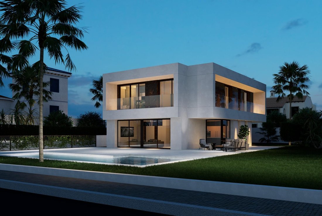 Villa in La Zenia, Orihuela, Valencian Community 2 - 18011876
