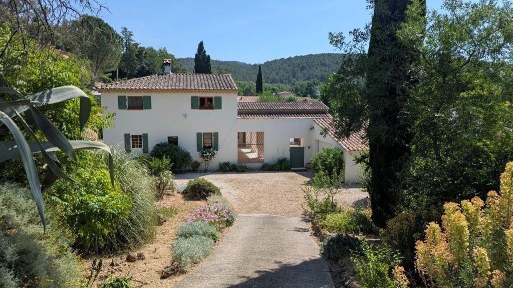 Villa in Carcès, Provence-Alpes-Côte d'Azur, France 2 - 16889152