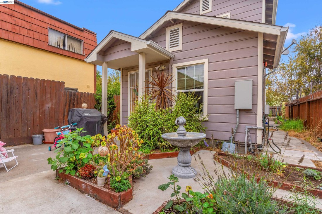 Alameda, California, United States 3 - 18008268