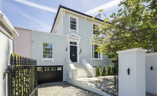 Villa in St John's Wood, Westminster, England 1