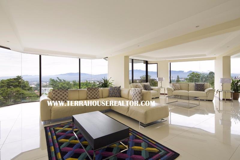 Apartment in Escazu, San José Province, Costa Rica 1 - 18004552