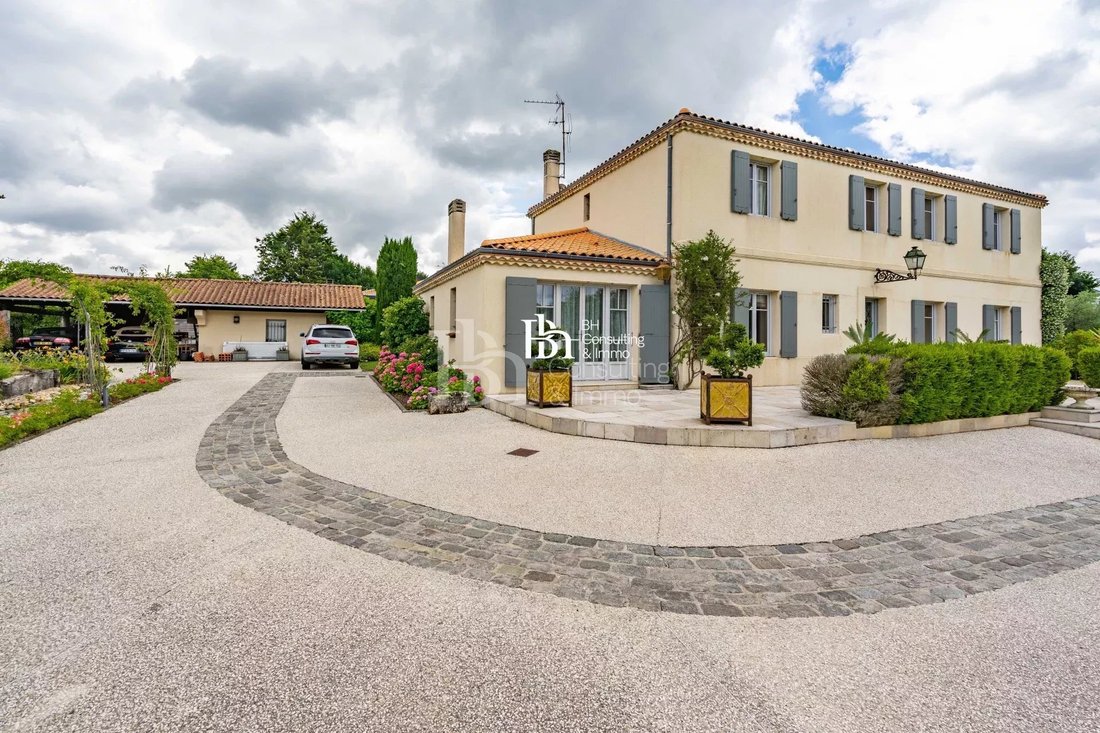 Country House in Sud, Léognan, France 4 - 15602855