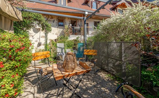 Apartment in Veyrier-du-Lac, Auvergne-Rhône-Alpes, France 1