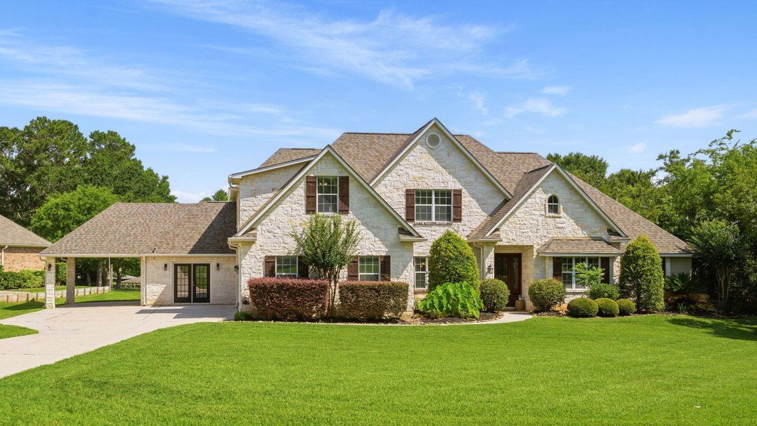 House in Willis, Texas, United States 1 - 18009768