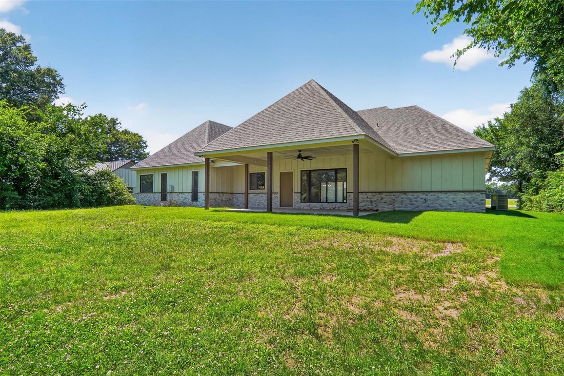 House in Paris, Texas, United States 2 - 18005768