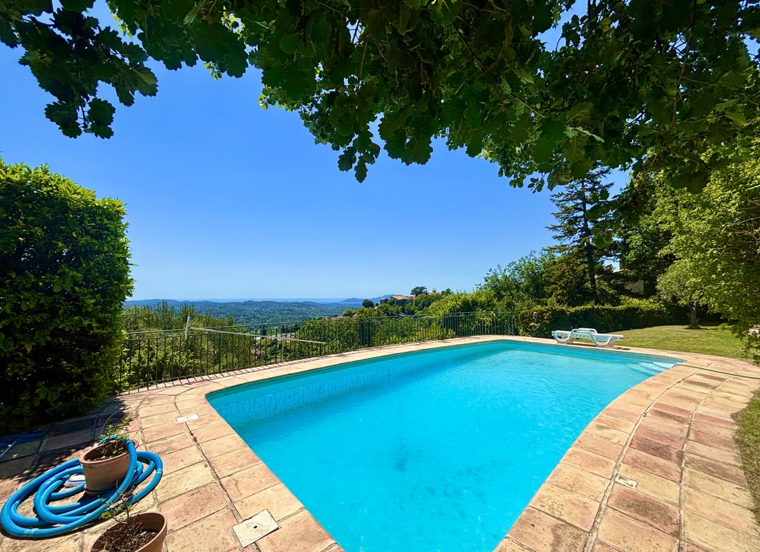 House in Châteauneuf-Grasse, Provence-Alpes-Côte d'Azur, France 2 - 18009332
