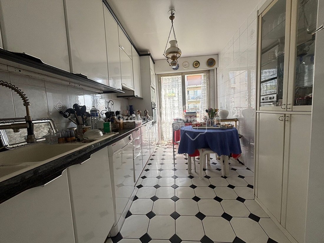 Apartment in Domaine National du Château, Versailles, France 1 - 18005909
