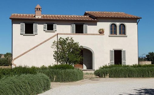 Country House in Center, Cortona, Tuscany 1