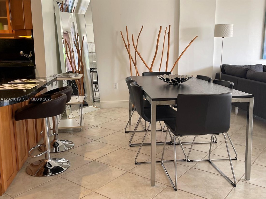 Condo in Key Biscayne, Florida, United States 2 - 18008020