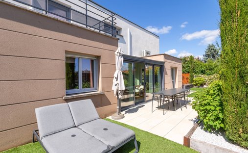 Casa en Vieux Talant-Clinique, Talant, Francia 1