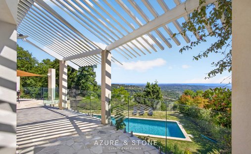 Villa in Grasse, Provence-Alpes-Côte d'Azur, France 1