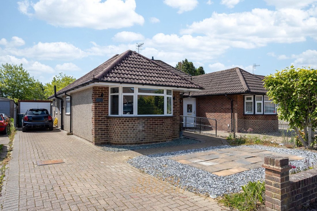Casa en Horley, Inglaterra 1 - 18006157