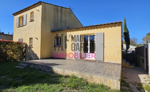 Casa en Nevons-ruta de Apt, L'Isle-sur-la-Sorgue, Francia 1