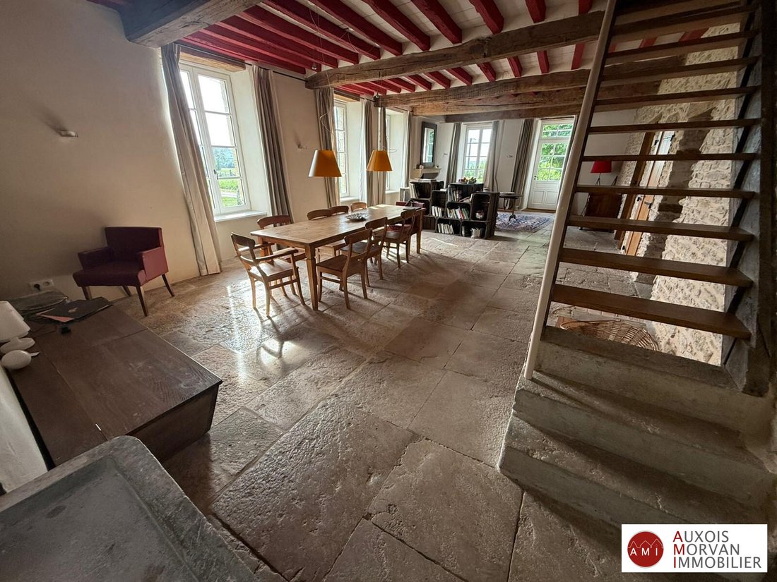 Farm Ranch in Sussey, Bourgogne – Franche-Comté, France 2 - 18012117